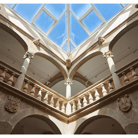 Hotel Casa Palacio Pereros Касерес Экстерьер фото