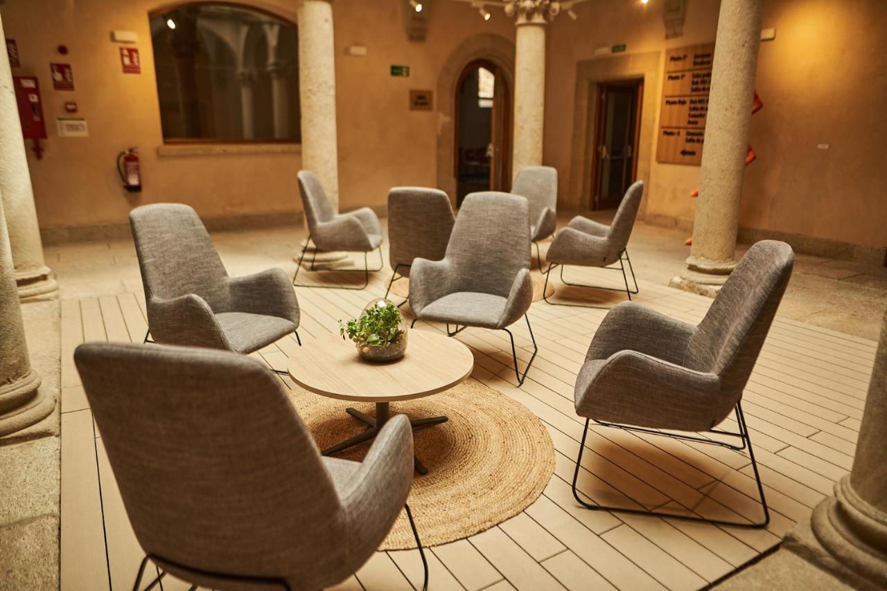 Hotel Casa Palacio Pereros Касерес Экстерьер фото